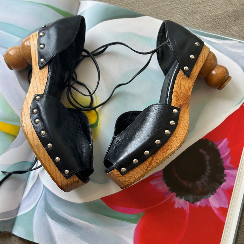 Cruda Leather Heels
